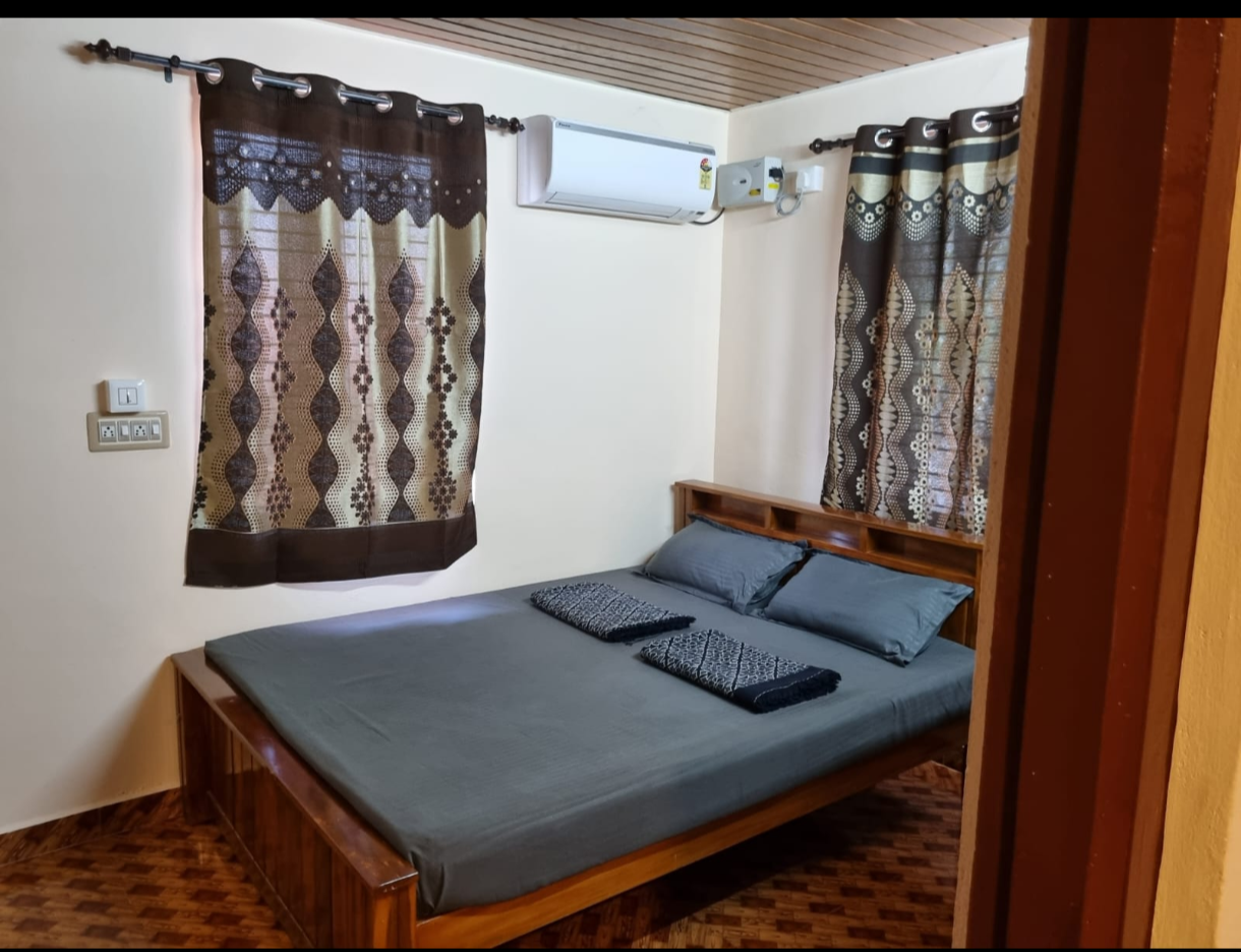 Room Image 2